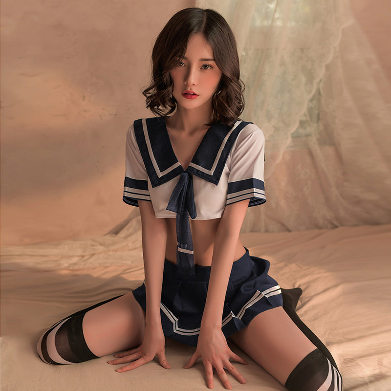 【学院制服-怦然心动】经典水手服清纯露腰减龄初恋套装